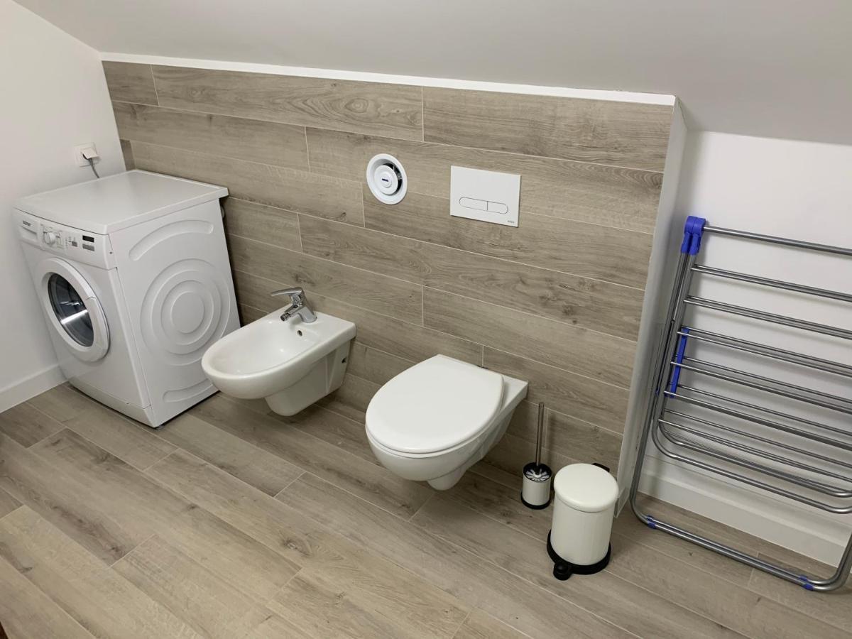 Nowe Mieszkanie W Idealnej Okolicy Pabianice Ngoại thất bức ảnh